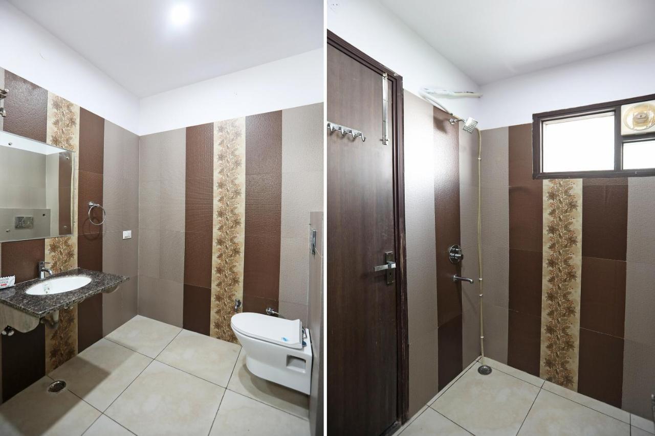 Oyo 48501 Dayal Regency Otel Hapur Dış mekan fotoğraf