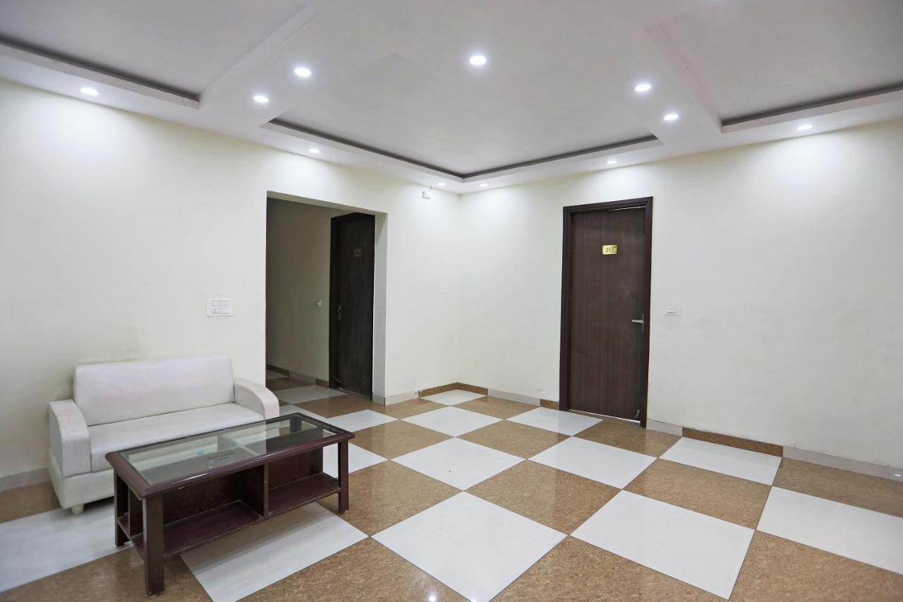 Oyo 48501 Dayal Regency Otel Hapur Dış mekan fotoğraf